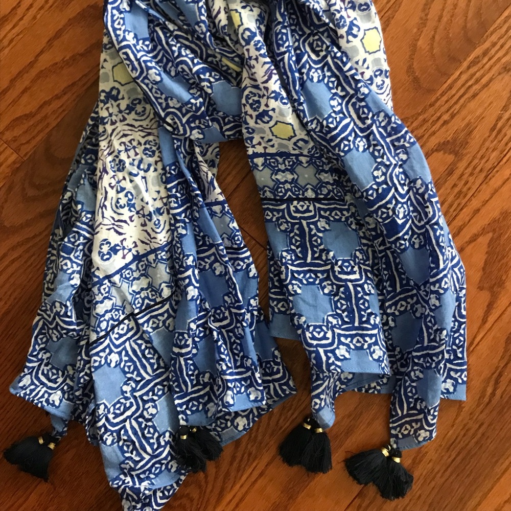 Stella & Dot scarf/wrap. Bathing suit cover-up